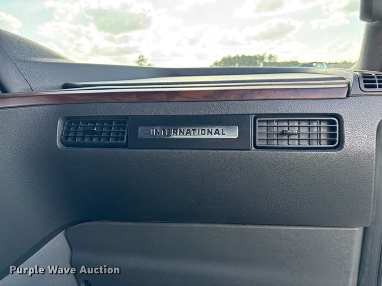 image for item YA2275 2024 International HX520 semi truck