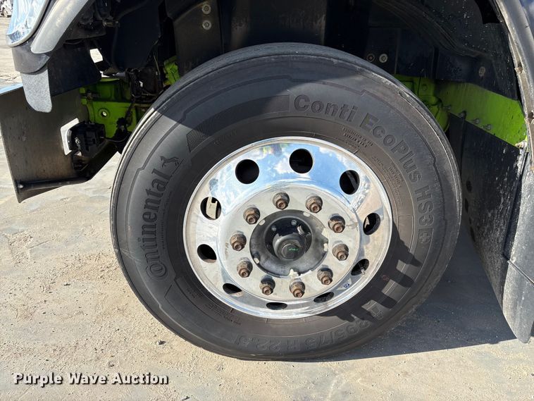 image for item YA2275 2024 International HX520 semi truck