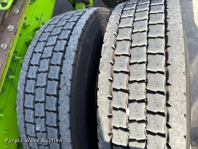 image for item YA2275 2024 International HX520 semi truck