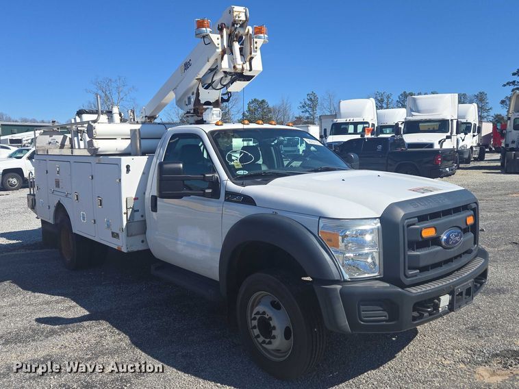 image for item YA2476 2015 Ford F450 Super Duty bucket truck