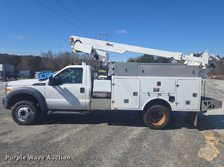 image for item YA2476 2015 Ford F450 Super Duty bucket truck