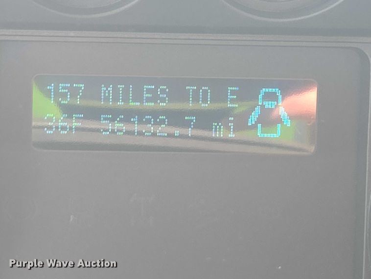 image for item YA2476 2015 Ford F450 Super Duty bucket truck