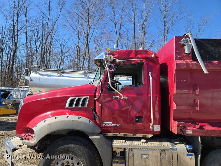 image for item YA2591 2017 Mack GU813 dump truck