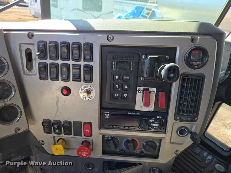 image for item YA2591 2017 Mack GU813 dump truck