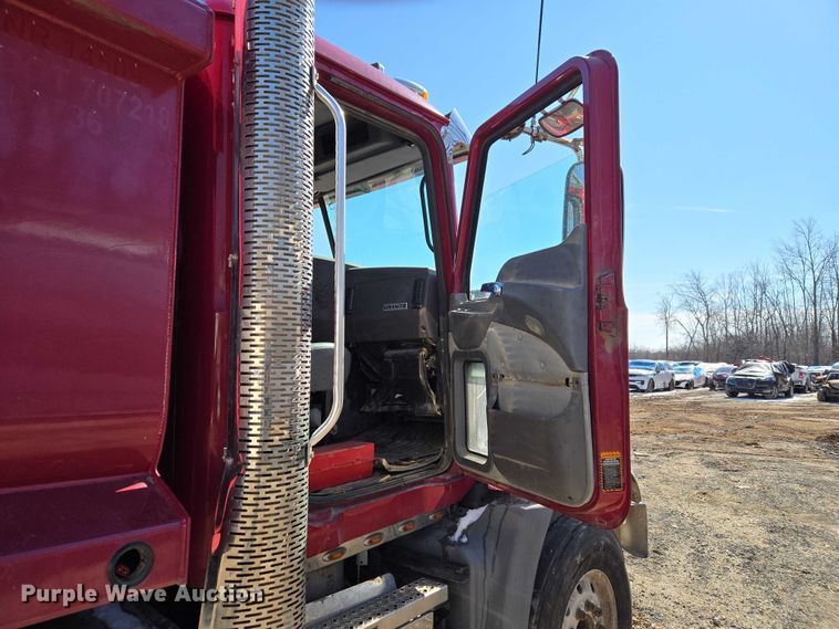 image for item YA2591 2017 Mack GU813 dump truck