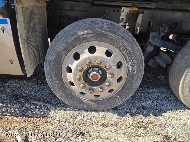image for item YA2591 2017 Mack GU813 dump truck