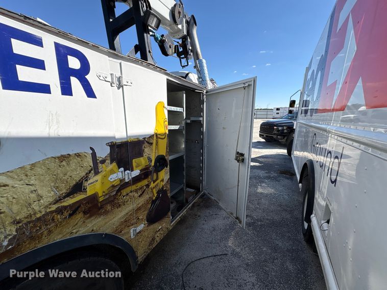 image for item YA2616 2024 Ford F750 utility / service truck