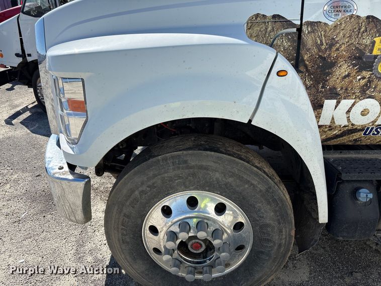 image for item YA2616 2024 Ford F750 utility / service truck