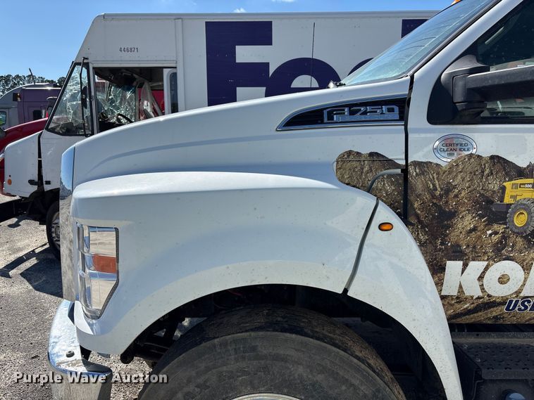 image for item YA2616 2024 Ford F750 utility / service truck