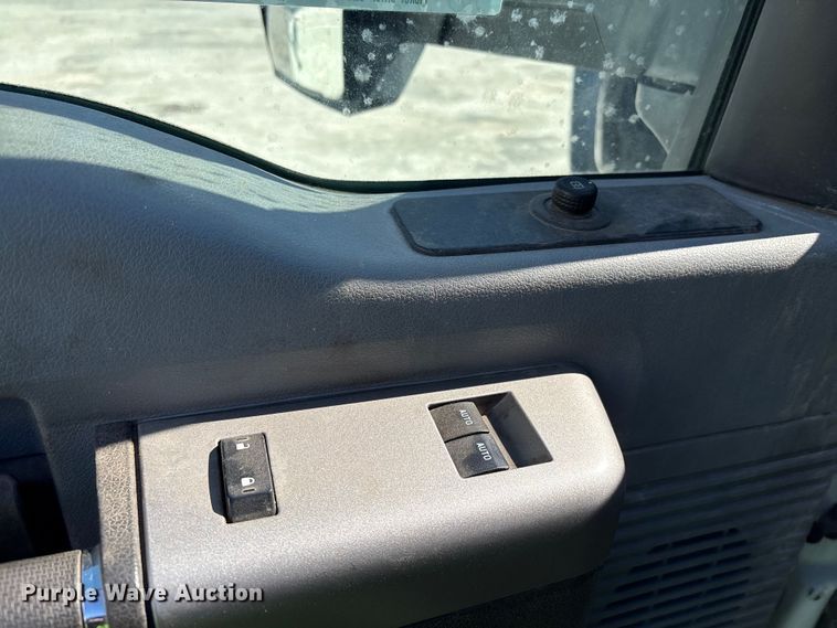 image for item YA2616 2024 Ford F750 utility / service truck