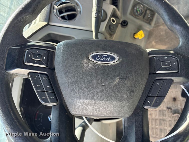 image for item YA2616 2024 Ford F750 utility / service truck