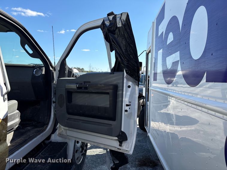 image for item YA2616 2024 Ford F750 utility / service truck