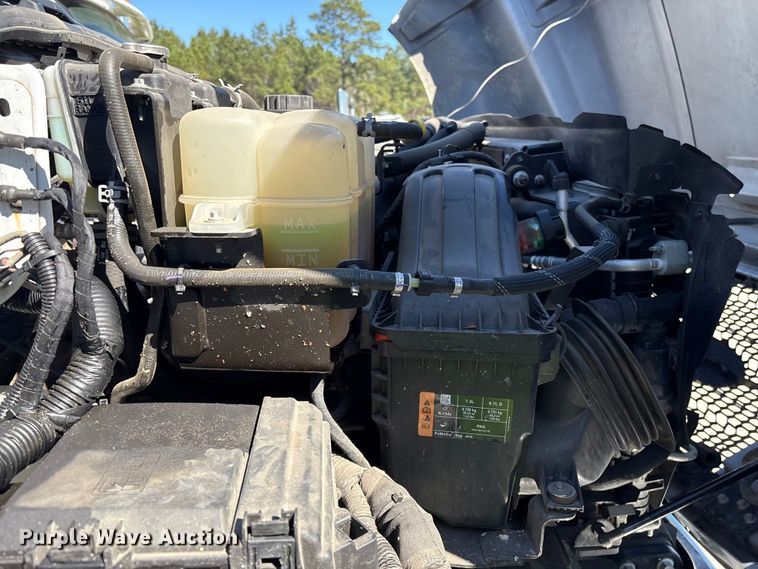 image for item YA2616 2024 Ford F750 utility / service truck