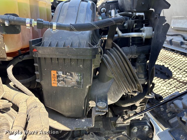 image for item YA2616 2024 Ford F750 utility / service truck