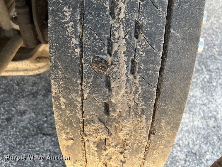 image for item YA2616 2024 Ford F750 utility / service truck