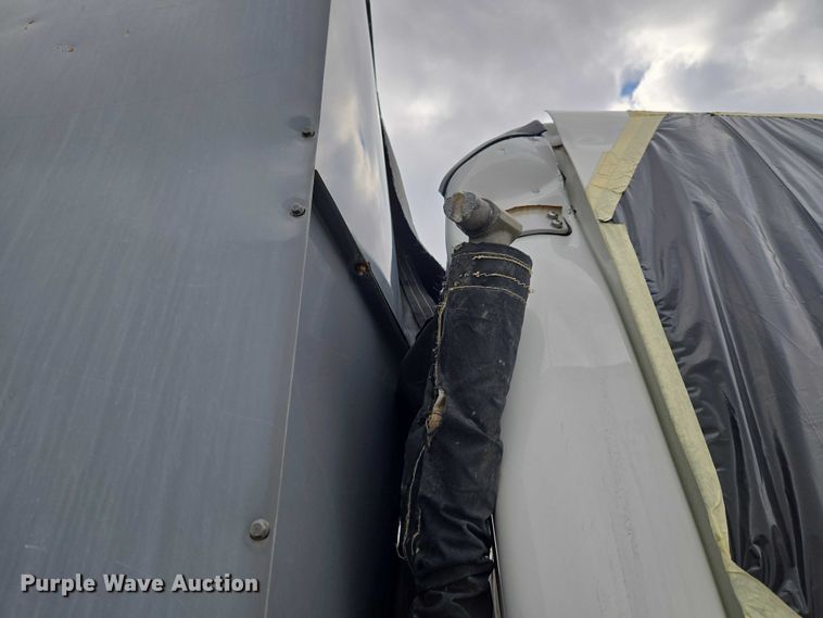 image for item YA2730 2020 Freightliner 114SD volumetric concrete mixer truck