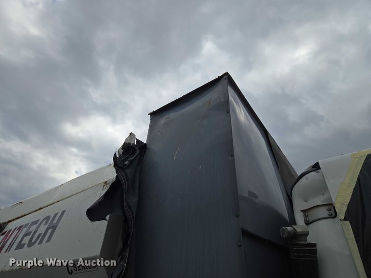 image for item YA2730 2020 Freightliner 114SD volumetric concrete mixer truck