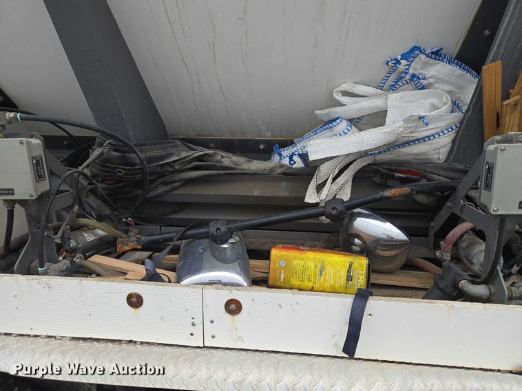 image for item YA2730 2020 Freightliner 114SD volumetric concrete mixer truck