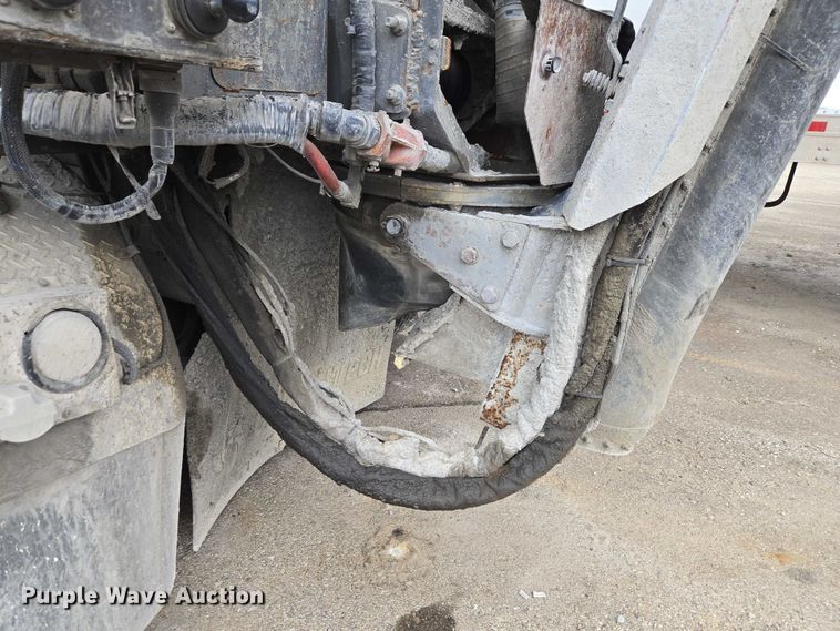 image for item YA2730 2020 Freightliner 114SD volumetric concrete mixer truck