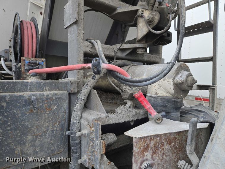 image for item YA2730 2020 Freightliner 114SD volumetric concrete mixer truck