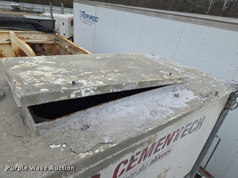 image for item YA2730 2020 Freightliner 114SD volumetric concrete mixer truck