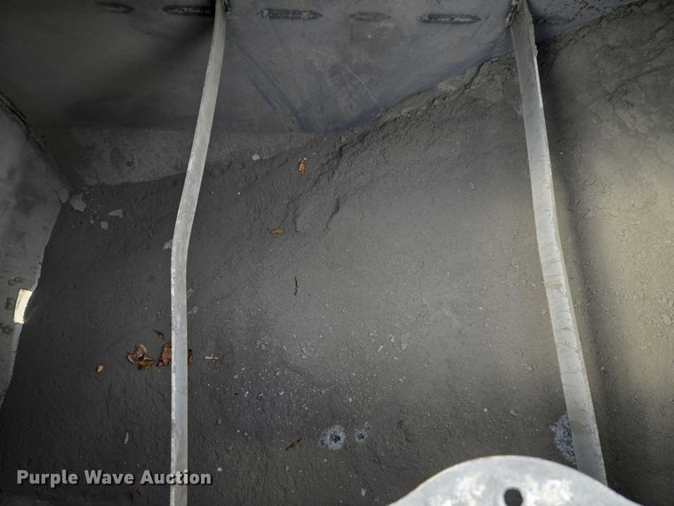 image for item YA2730 2020 Freightliner 114SD volumetric concrete mixer truck