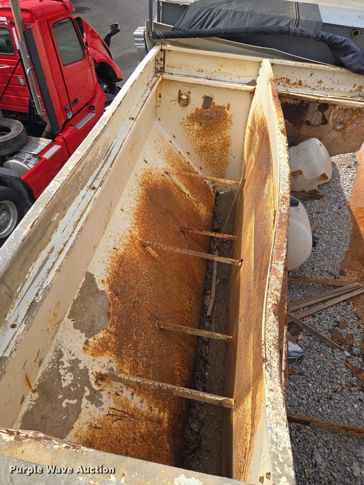 image for item YA2730 2020 Freightliner 114SD volumetric concrete mixer truck