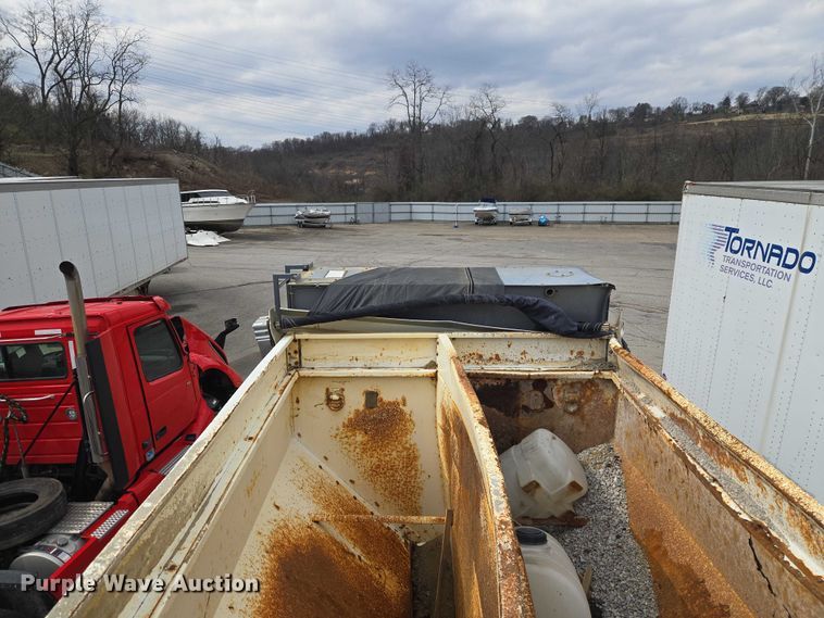 image for item YA2730 2020 Freightliner 114SD volumetric concrete mixer truck