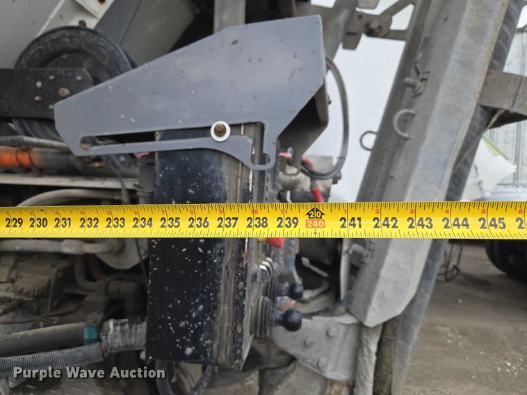 image for item YA2730 2020 Freightliner 114SD volumetric concrete mixer truck