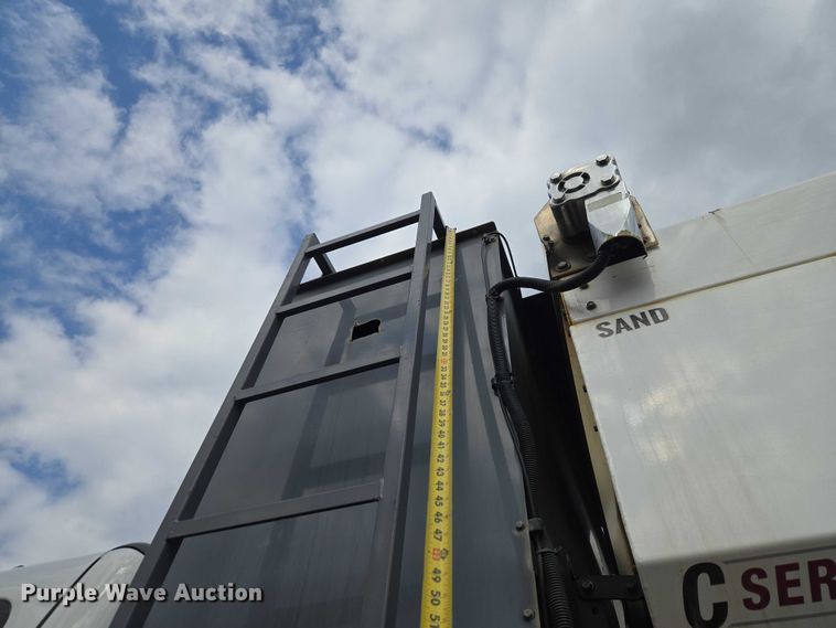 image for item YA2730 2020 Freightliner 114SD volumetric concrete mixer truck