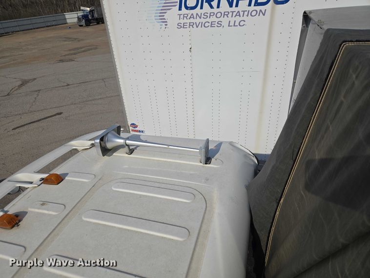 image for item YA2730 2020 Freightliner 114SD volumetric concrete mixer truck