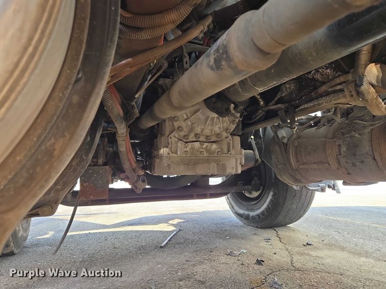 image for item YA2730 2020 Freightliner 114SD volumetric concrete mixer truck