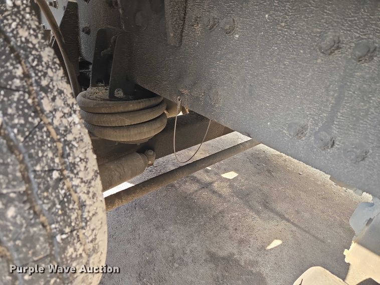 image for item YA2730 2020 Freightliner 114SD volumetric concrete mixer truck