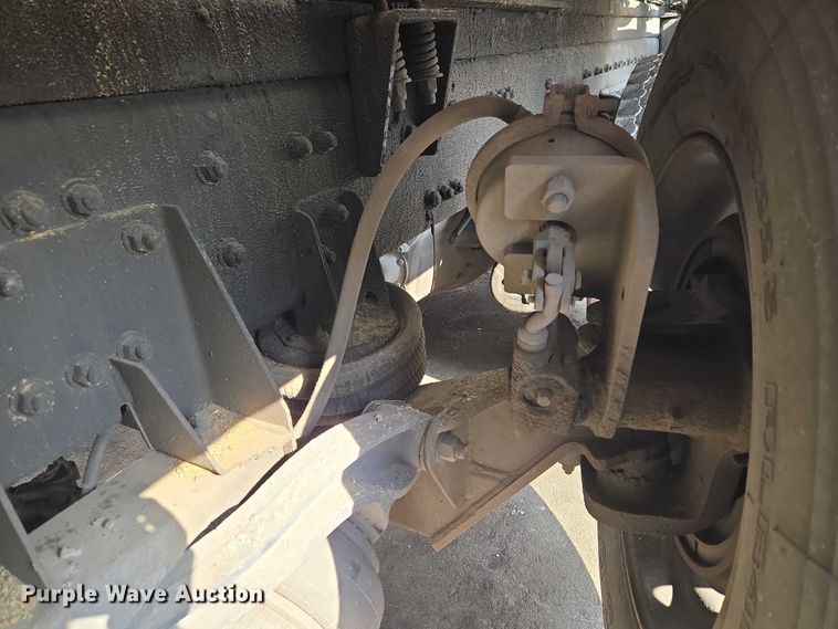 image for item YA2730 2020 Freightliner 114SD volumetric concrete mixer truck