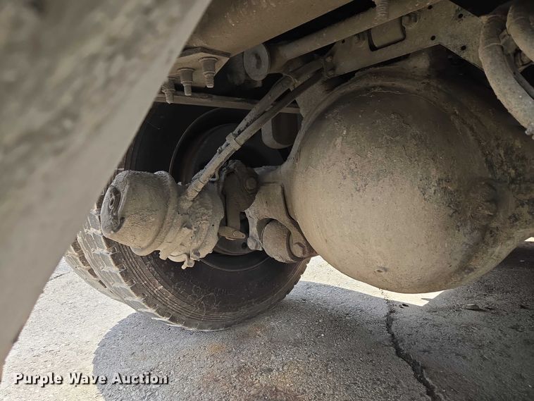 image for item YA2730 2020 Freightliner 114SD volumetric concrete mixer truck