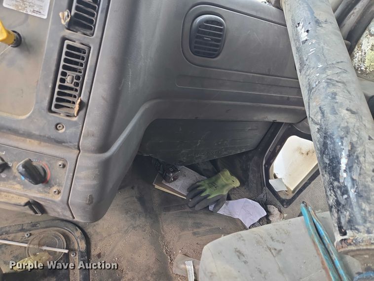 image for item YA2730 2020 Freightliner 114SD volumetric concrete mixer truck