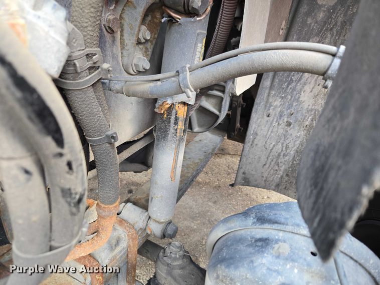 image for item YA2730 2020 Freightliner 114SD volumetric concrete mixer truck