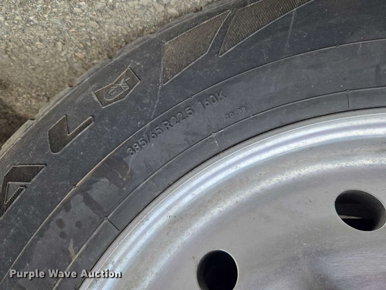 image for item YA2730 2020 Freightliner 114SD volumetric concrete mixer truck