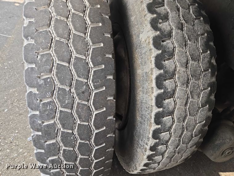 image for item YA2730 2020 Freightliner 114SD volumetric concrete mixer truck