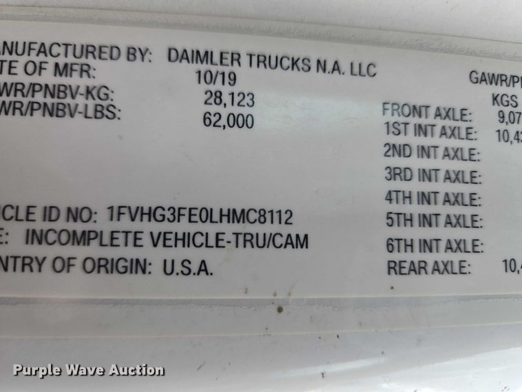 image for item YA2730 2020 Freightliner 114SD volumetric concrete mixer truck
