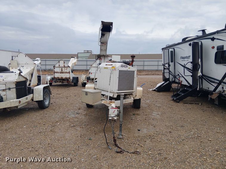 image for item YA2809 2020 Bandit 200UC wood chipper