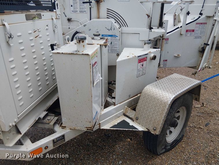 image for item YA2809 2020 Bandit 200UC wood chipper