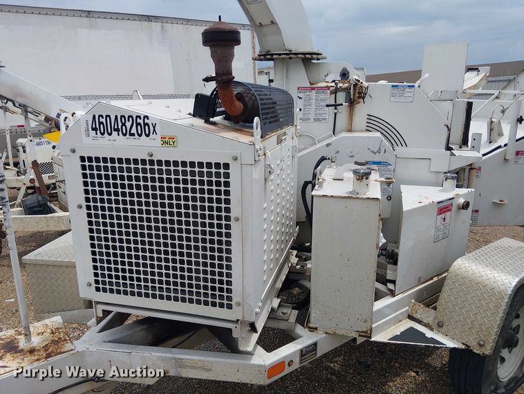 image for item YA2809 2020 Bandit 200UC wood chipper