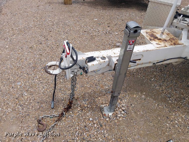 image for item YA2809 2020 Bandit 200UC wood chipper