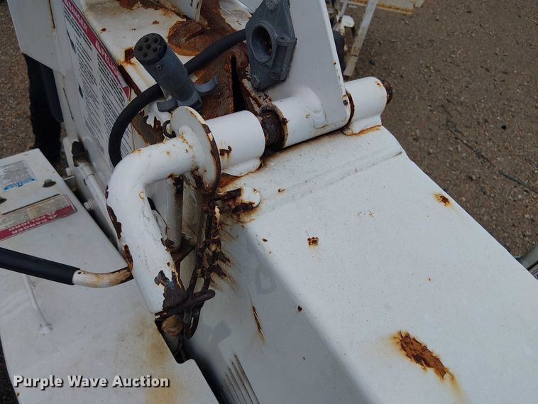 image for item YA2809 2020 Bandit 200UC wood chipper