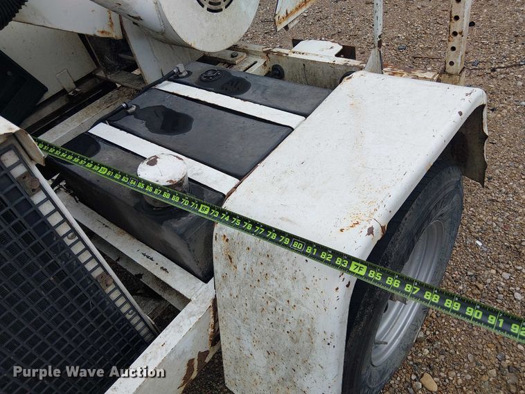 image for item YA2817 2005 Woodchuck WC12A wood chipper