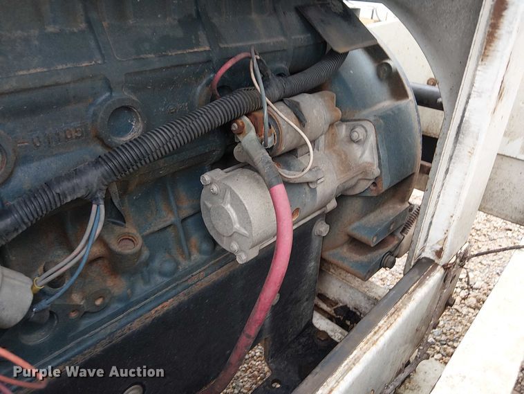image for item YA2817 2005 Woodchuck WC12A wood chipper