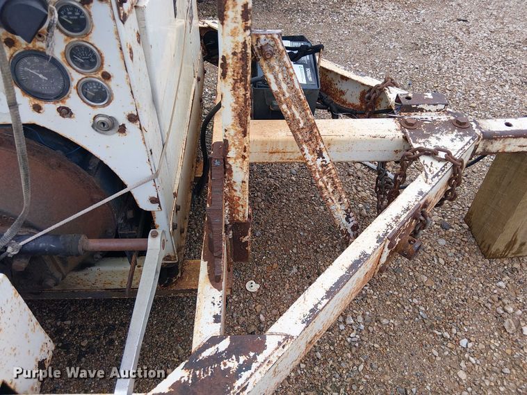 image for item YA2818 2006 Woodchuck WC12B wood chipper