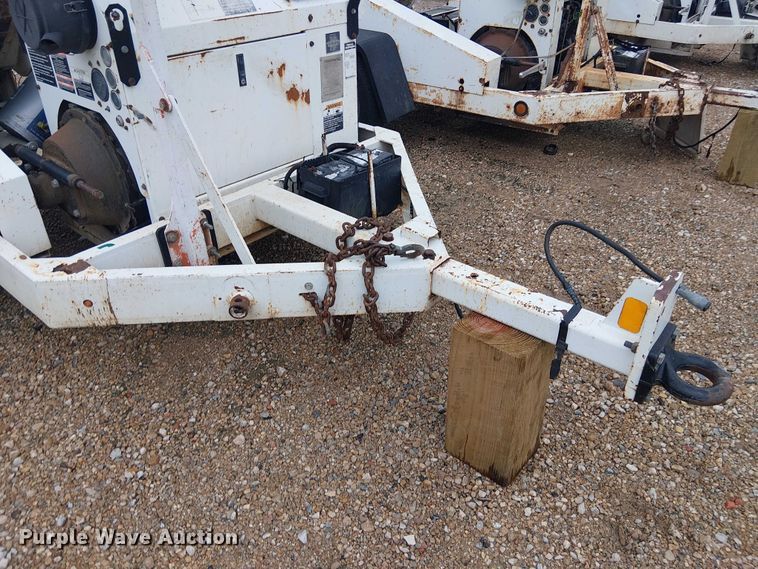 image for item YA2819 2009 Altec WC126 wood chipper