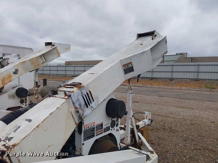 image for item YA2819 2009 Altec WC126 wood chipper